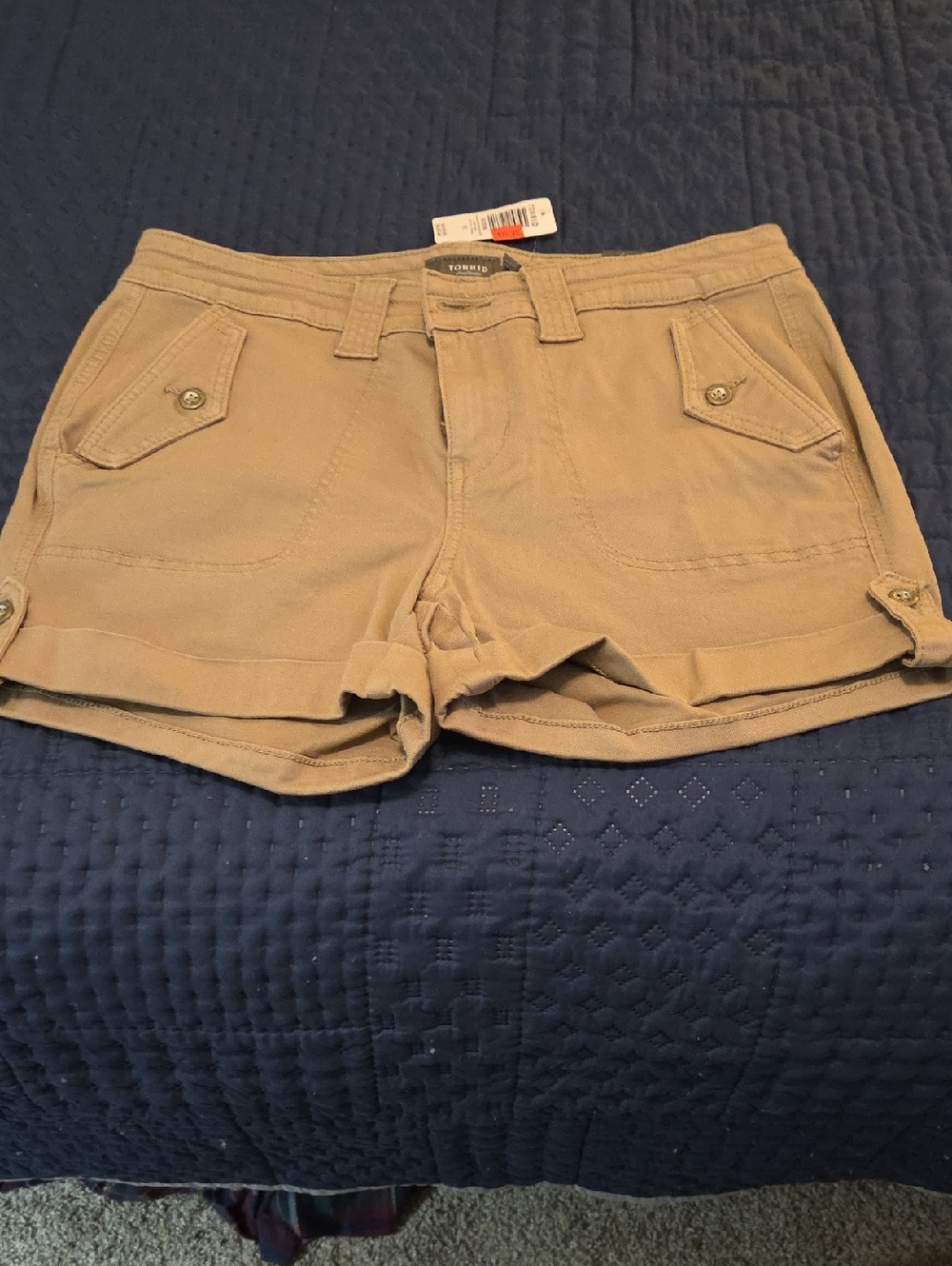 NWT TORRID Tan Roll-Cuff Cargo Bermuda Shorts